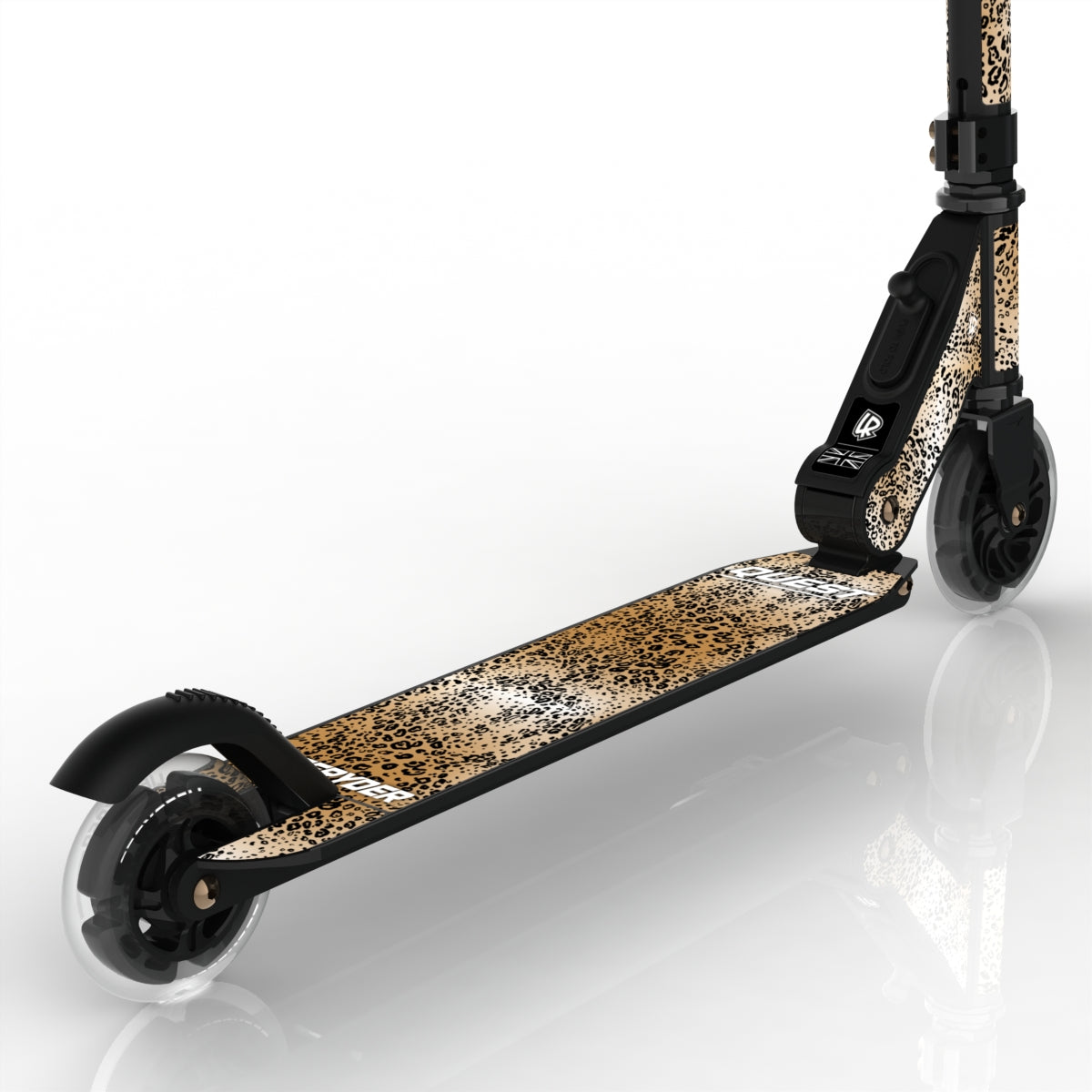 LIFERYDER QUEST Leopard Sprint light-up LED wheels scooter detail