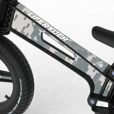 LIFERYDER VOGUE Digital Camo footrest balance bike detail