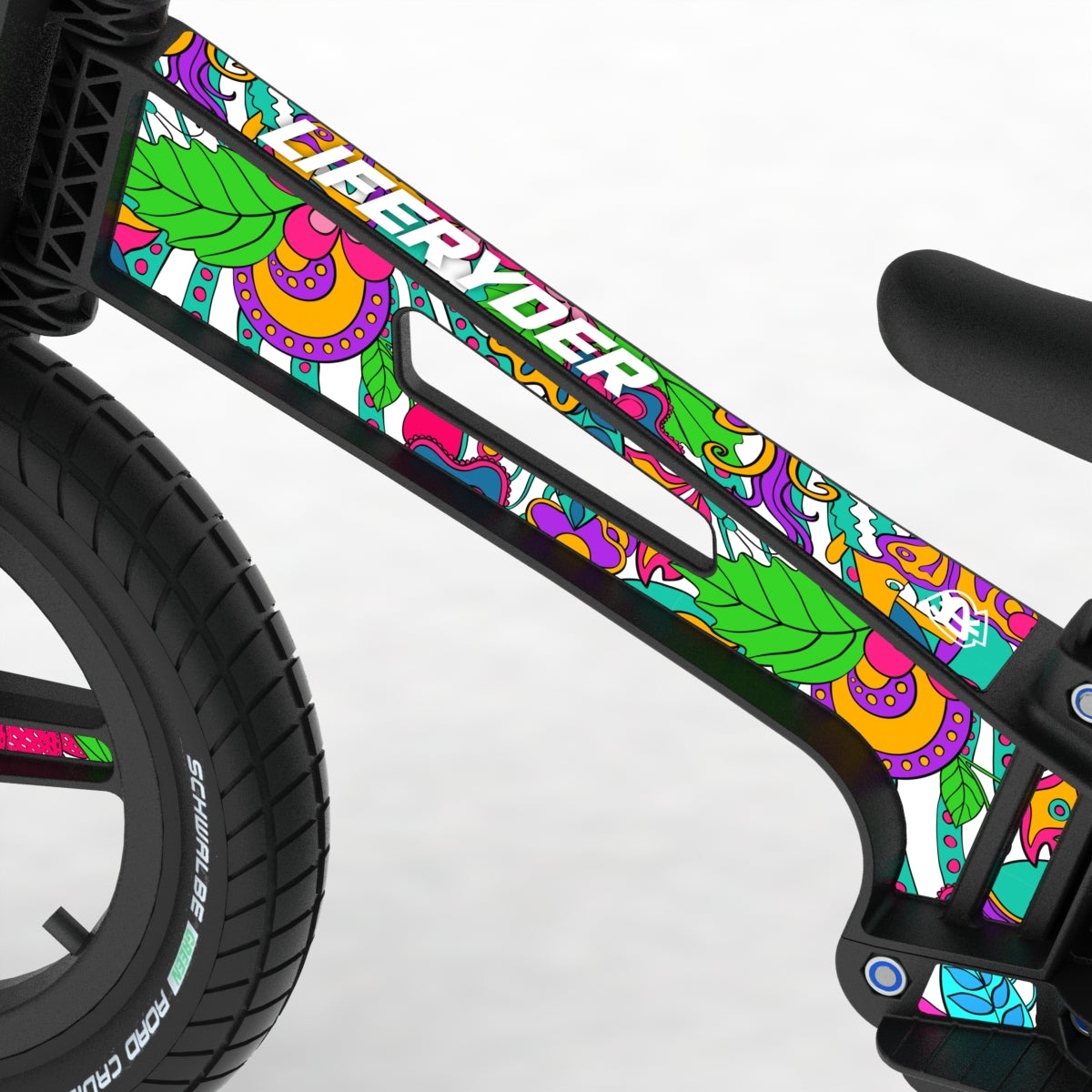 LIFERYDER VOGUE Flower Power footrest balance bike detail