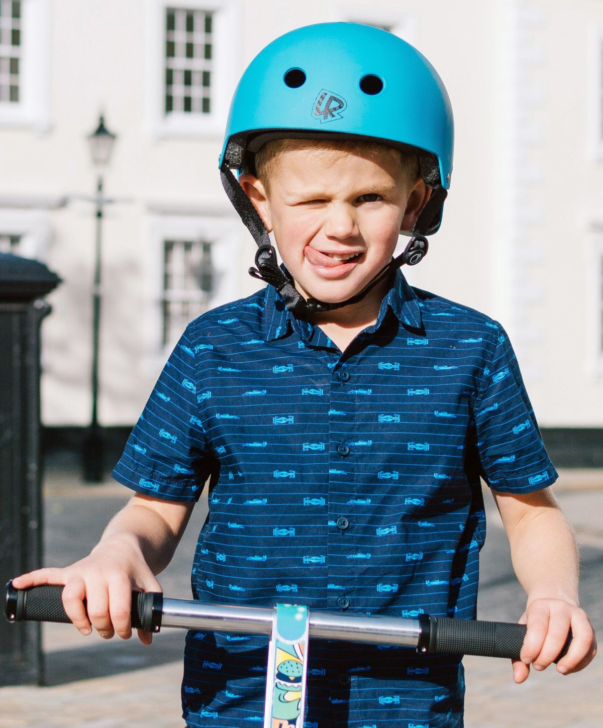 LIFERYDER test pilot with a kids scooter outdoors